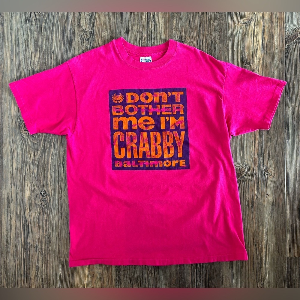 Vtg Hanes Beefy Don’t Bother Me I’m Crabby Baltimore Shirt XL Pink Single Stitch